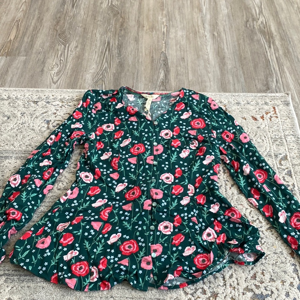 Matilda Jane long sleeve,size small,comfortable